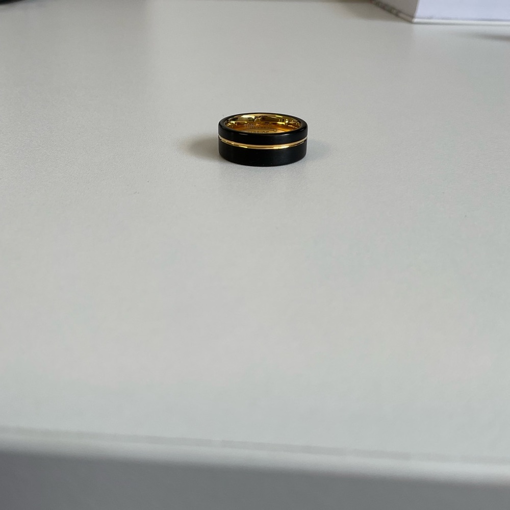 Men’s ring